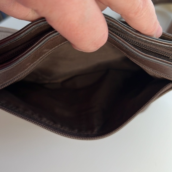 Vintage Tignanello Chocolate Brown Leather Purse - Picture 5 of 11